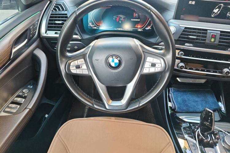 Used BMW X3 2020 xDrive28i Luxury Package Steering Wheel
