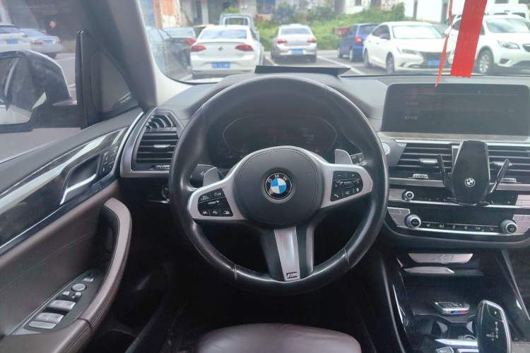 Used BMW X3 2020 xDrive30i Luxury Model with M Sport Package Steering Wheel