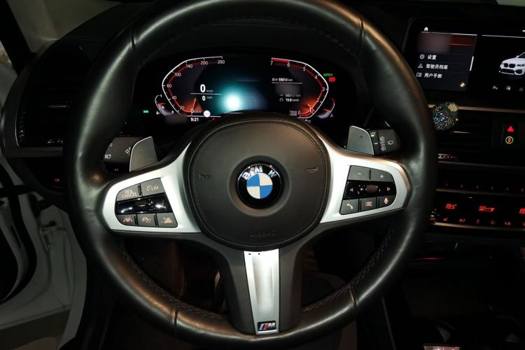 Used BMW X3 2020 xDrive30i Luxury Model with M Sport Package Steering Wheel