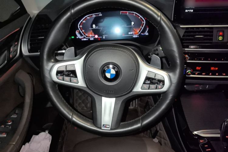 Used BMW X3 2020 xDrive30i Luxury Model with M Sport Package Steering Wheel