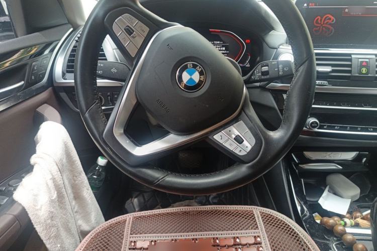 Used BMW X3 2020 xDrive25i Luxury Package Steering Wheel