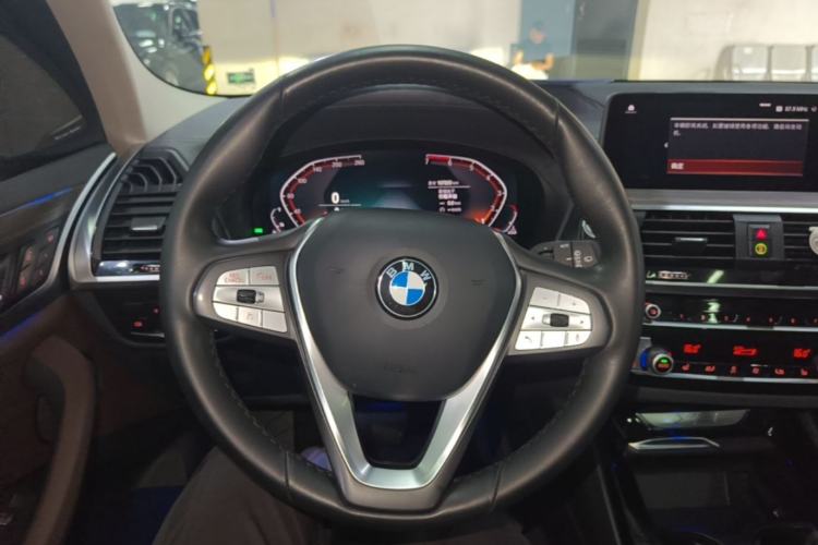 Used BMW X3 2020 xDrive28i Luxury Package Steering Wheel