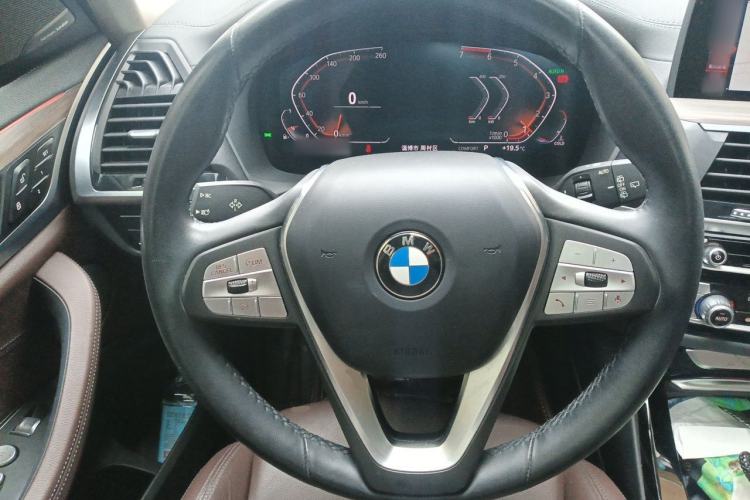 Used BMW X3 2020 xDrive28i Luxury Package Steering Wheel