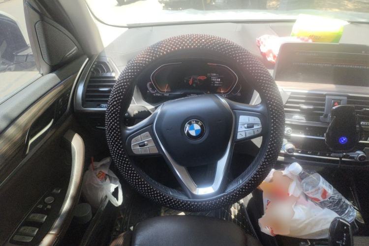 Used BMW X3 2020 xDrive28i Luxury Package Steering Wheel