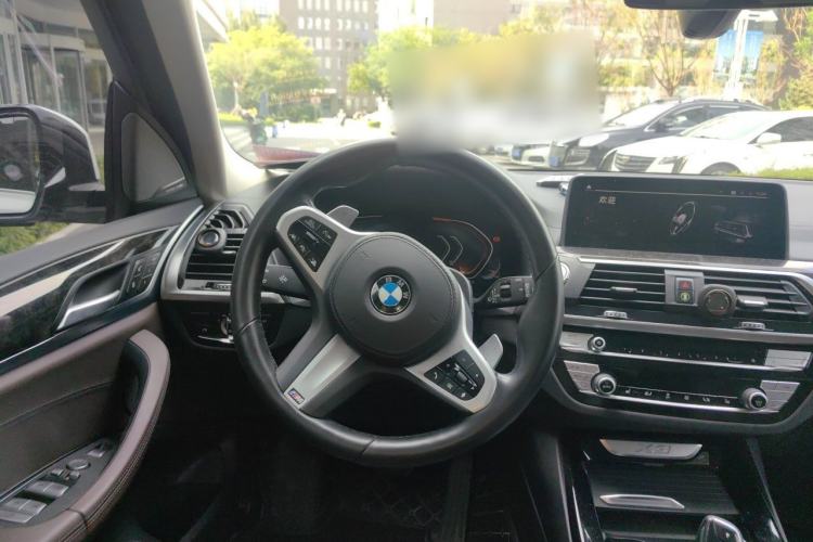 Used BMW X3 2020 xDrive30i Luxury Model with M Sport Package Steering Wheel