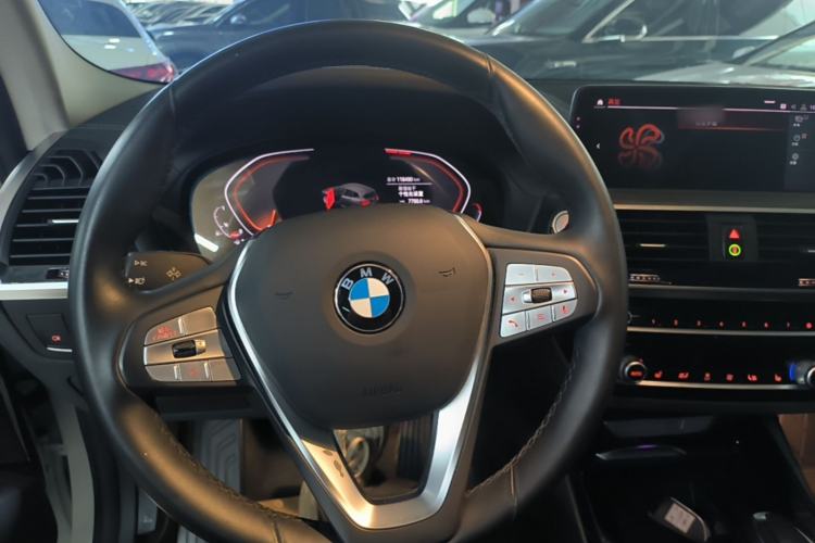 Used BMW X3 2020 xDrive28i Luxury Package Steering Wheel