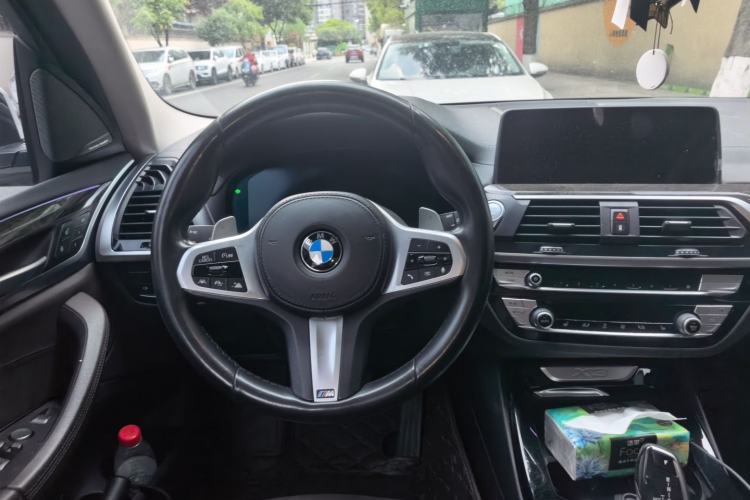 Used BMW X3 2020 xDrive30i Luxury Model with M Sport Package Steering Wheel