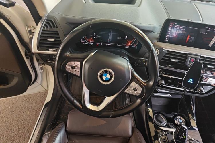 Used BMW X3 2020 xDrive28i Luxury Package Steering Wheel