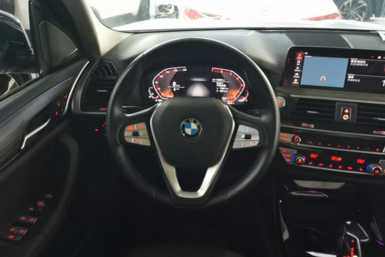 Used BMW X3 2020 xDrive28i Luxury Package Steering Wheel