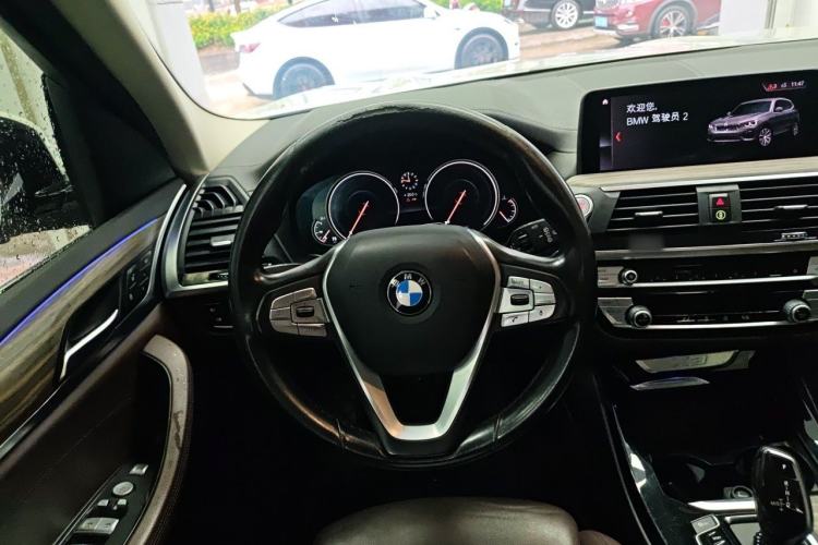 Used BMW X3 2020 xDrive28i Luxury Package Steering Wheel