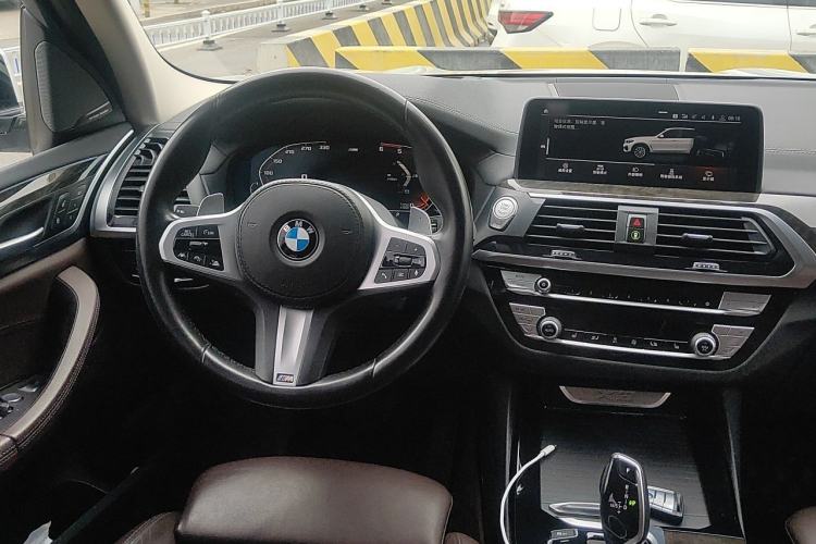 Used BMW X3 2020 xDrive30i Luxury Model with M Sport Package Steering Wheel