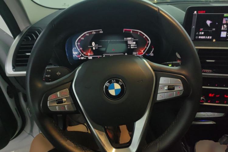 Used BMW X3 2020 xDrive28i Luxury Package Steering Wheel