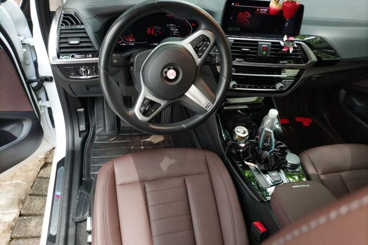 Used BMW X3 2020 xDrive25i M Sport Package Steering Wheel