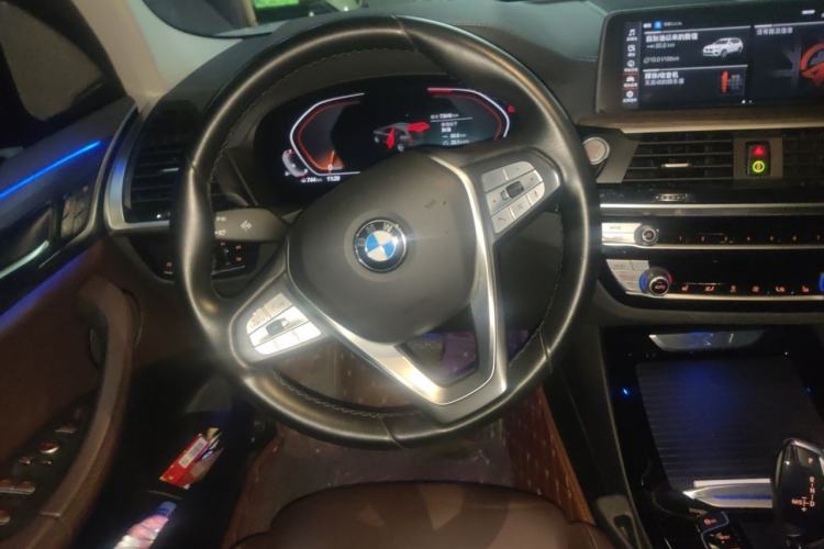 Used BMW X3 2020 xDrive28i Luxury Package Steering Wheel