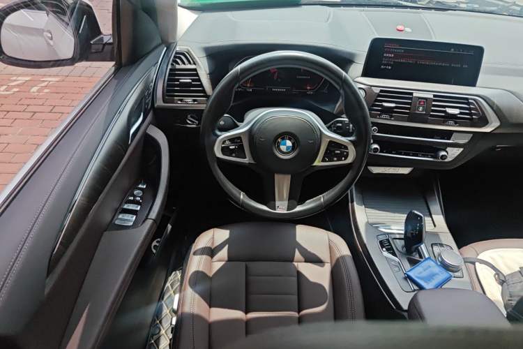 Used BMW X3 2020 xDrive25i M Sport Package Steering Wheel