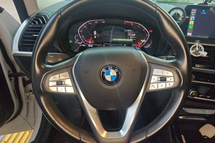 Used BMW X3 2020 xDrive28i Luxury Package Steering Wheel