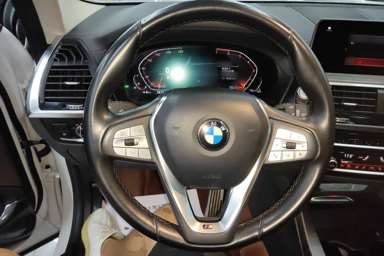 Used BMW X3 2020 xDrive28i Luxury Package Steering Wheel