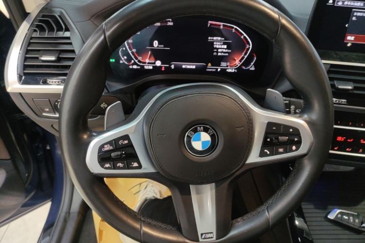 Used BMW X3 2020 xDrive30i Luxury Model with M Sport Package Steering Wheel