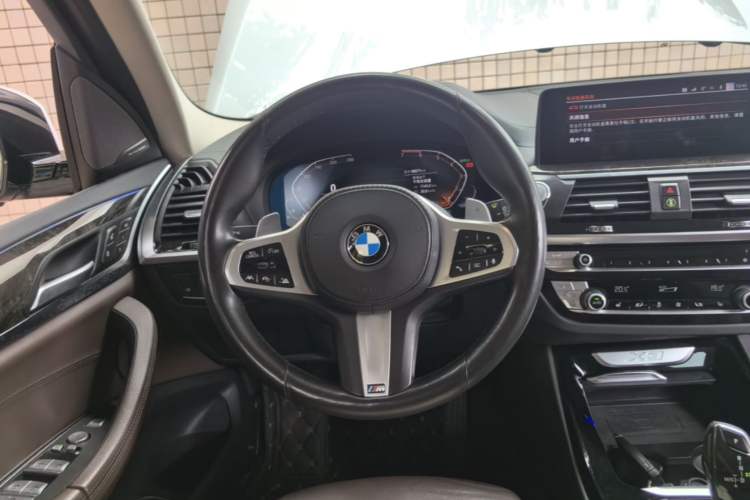 Used BMW X3 2020 xDrive30i Luxury Model with M Sport Package Steering Wheel