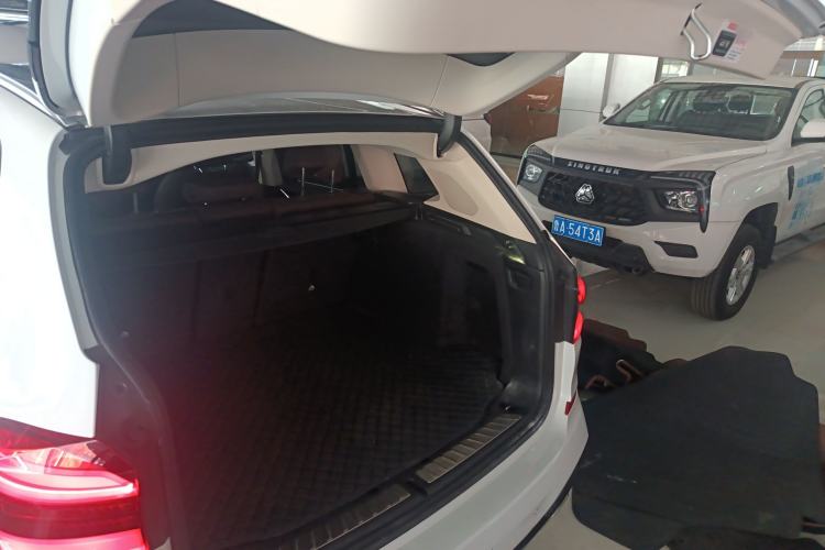 Used BMW X3 2020 xDrive30i Luxury Model with M Sport Package Trunk