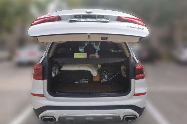 Used BMW X3 2020 xDrive25i Luxury Package Trunk