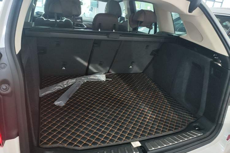 Used BMW X3 2020 xDrive28i M Sport Package Trunk