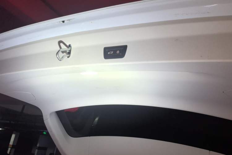 Used BMW X3 2020 xDrive28i M Sport Package Trunk
