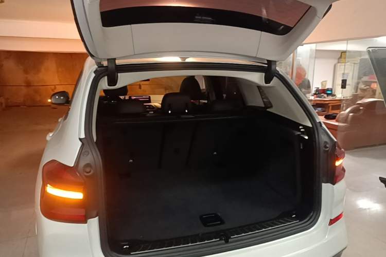 Used BMW X3 2020 xDrive28i M Sport Package Trunk
