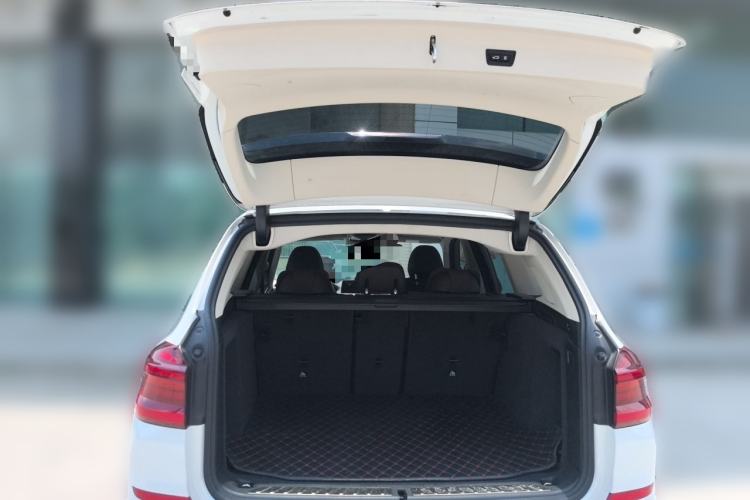 Used BMW X3 2020 xDrive28i M Sport Package Trunk