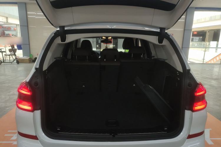 Used BMW X3 2020 xDrive28i M Sport Package Trunk