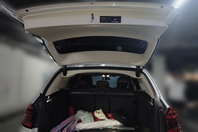 Used BMW X3 2020 xDrive25i Luxury Package Trunk