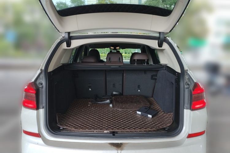 Used BMW X3 2020 xDrive28i M Sport Package Trunk