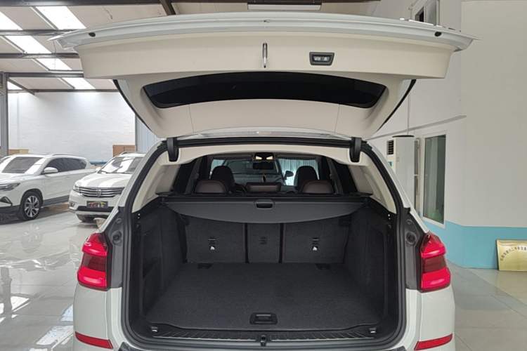 Used BMW X3 2020 xDrive28i M Sport Package Trunk