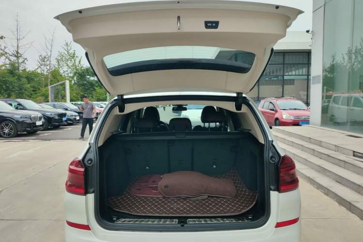 Used BMW X3 2020 xDrive28i M Sport Package Trunk