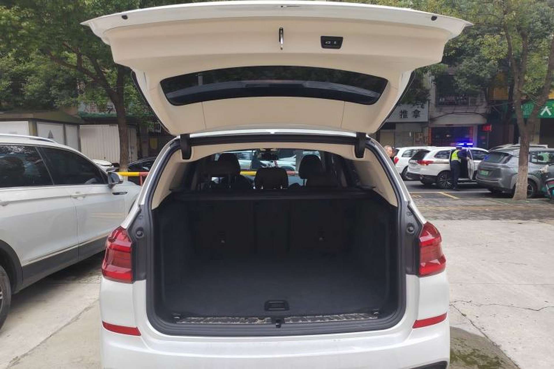 Used BMW X3 2020 xDrive28i M Sport Package Trunk
