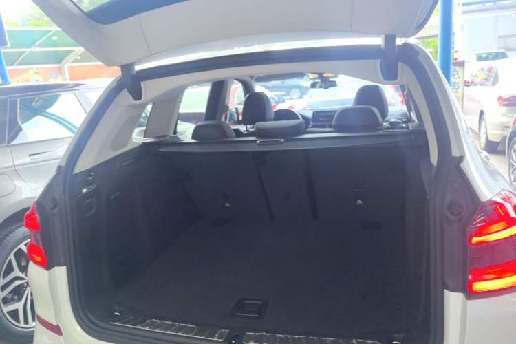 Used BMW X3 2020 xDrive28i M Sport Package Trunk