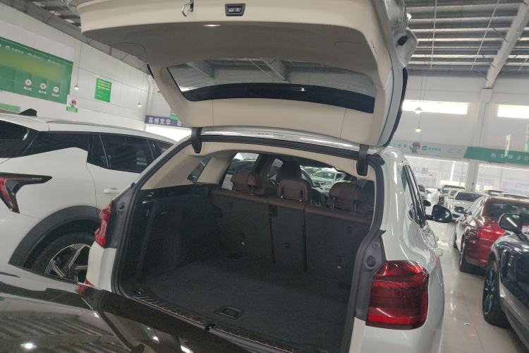 Used BMW X3 2020 xDrive28i M Sport Package Trunk