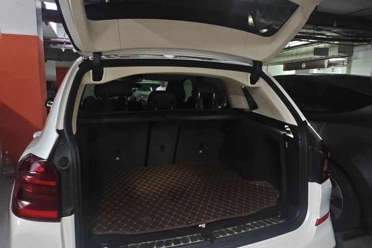 Used BMW X3 2020 xDrive30i Luxury Model with M Sport Package Trunk