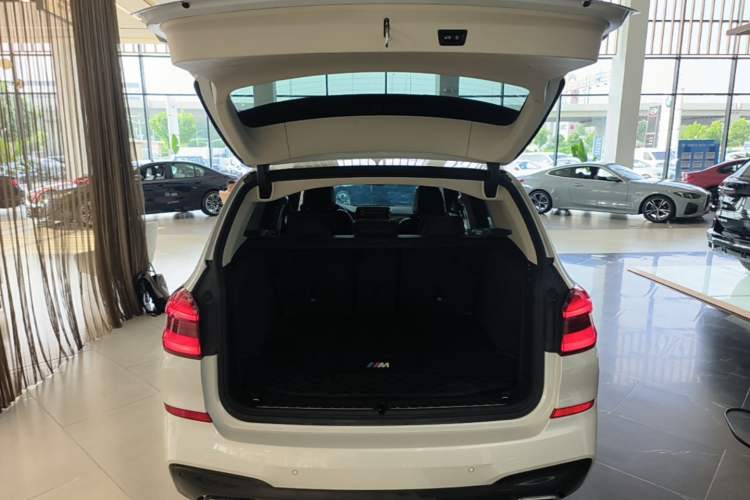 Used BMW X3 2020 xDrive28i M Sport Package Trunk