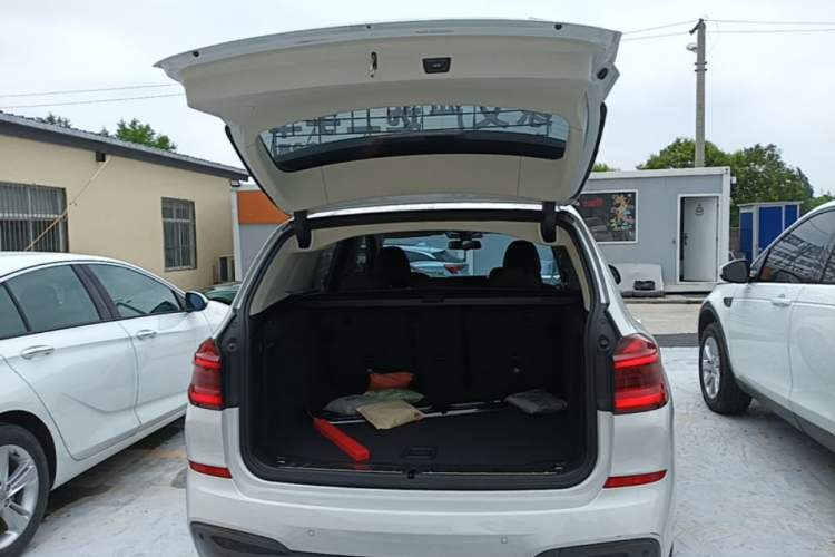 Used BMW X3 2020 xDrive25i M Sport Package Trunk