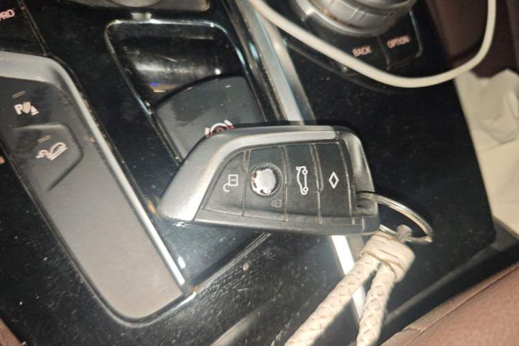 Used BMW X3 2020 xDrive25i M Sport Package Vehicle Key