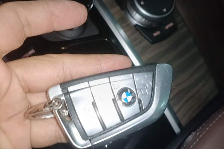 Used BMW X3 2020 xDrive28i M Sport Package Vehicle Key