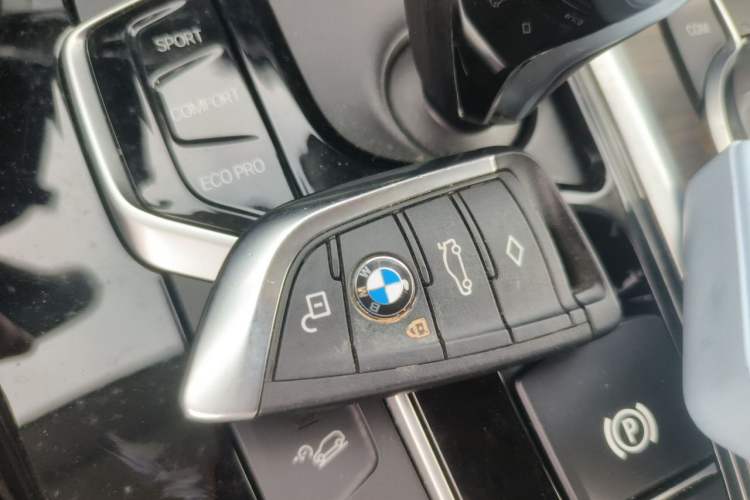 Used BMW X3 2020 xDrive28i Luxury Package Vehicle Key