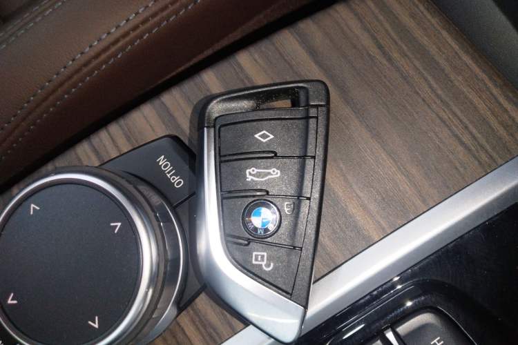 Used BMW X3 2020 xDrive28i Luxury Package Vehicle Key