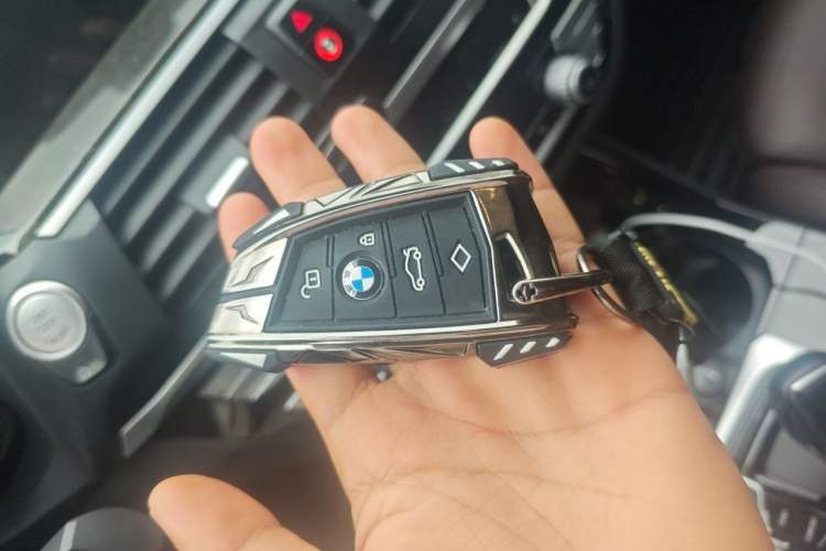 Used BMW X3 2020 xDrive30i Luxury Model with M Sport Package Vehicle Key