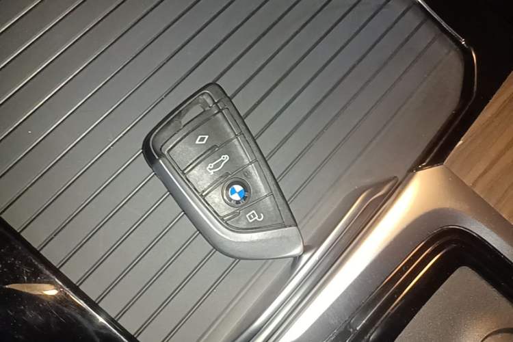 Used BMW X3 2020 xDrive28i M Sport Package Vehicle Key