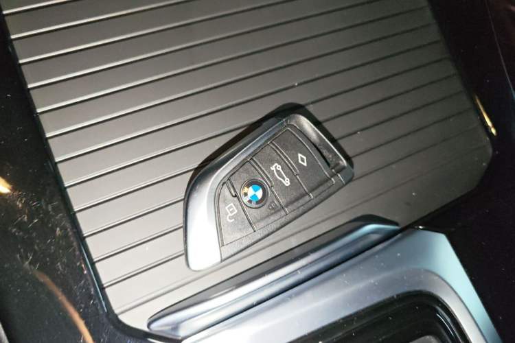Used BMW X3 2020 xDrive25i Luxury Package Vehicle Key