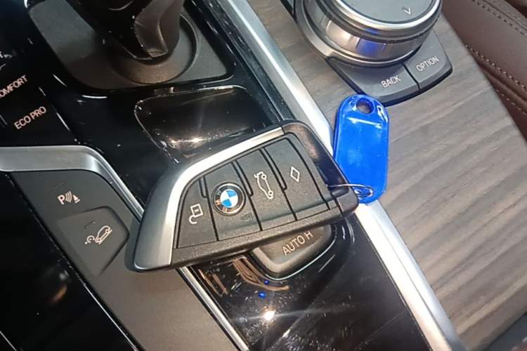 Used BMW X3 2020 xDrive28i Luxury Package Vehicle Key