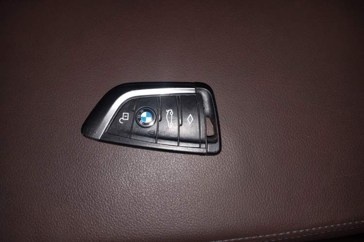 Used BMW X3 2020 xDrive28i Luxury Package Vehicle Key