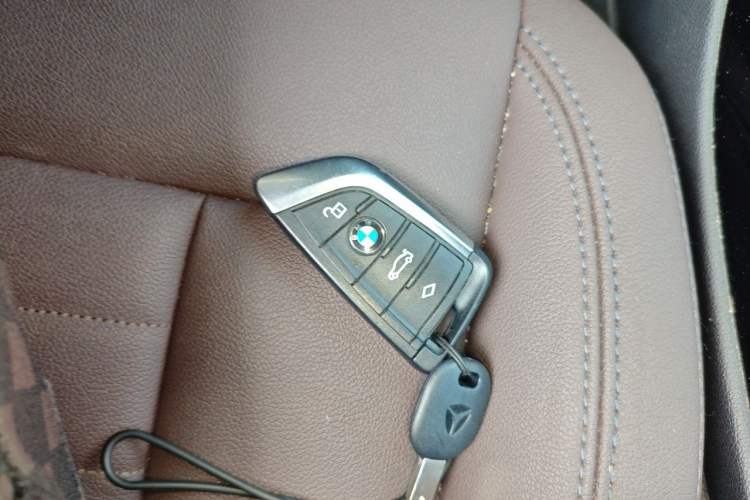 Used BMW X3 2020 xDrive25i Luxury Package Vehicle Key